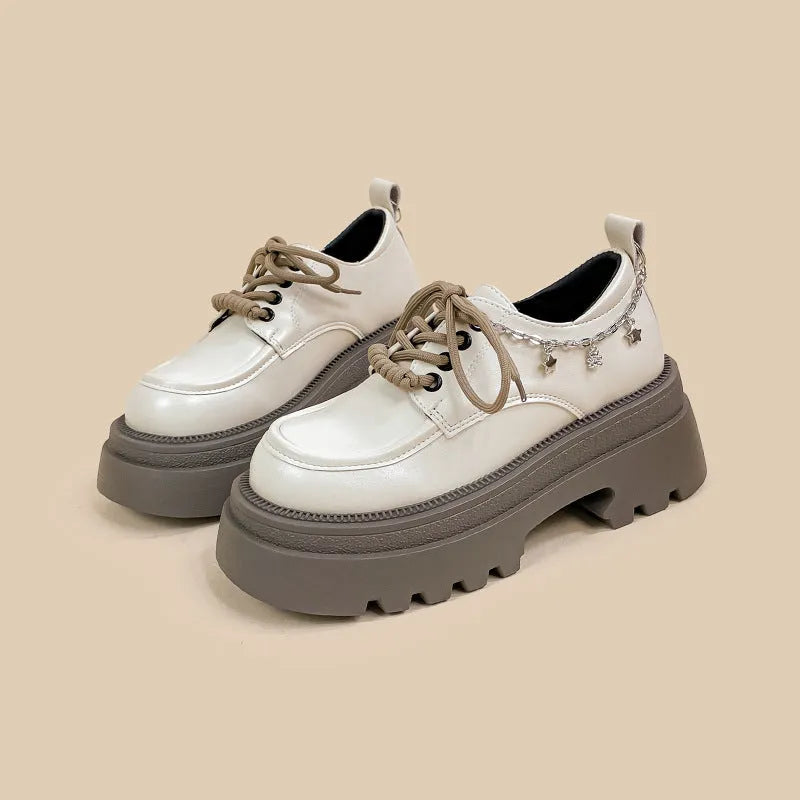 White platform leather Mary Jane shoes with chunky 6-8cm heels and front lace-up design