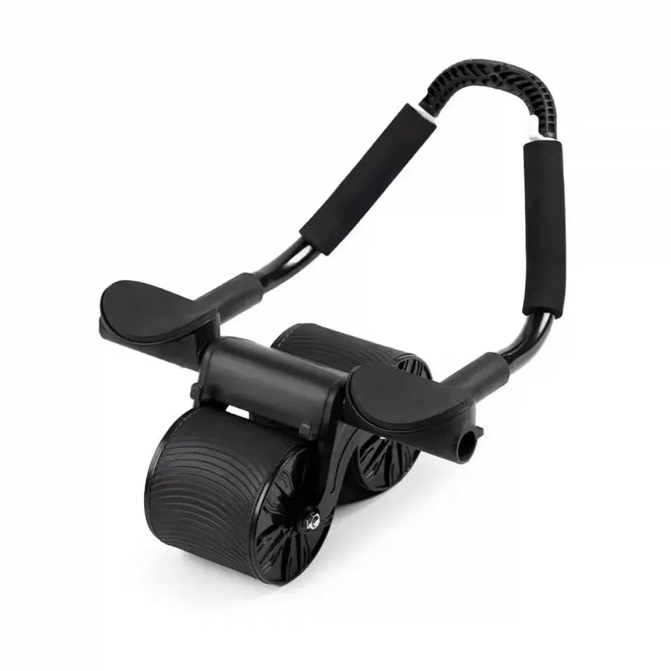 Black abdominal wheel with automatic rebound mechanism next to a thick grey lock-edge NBR yoga mat.