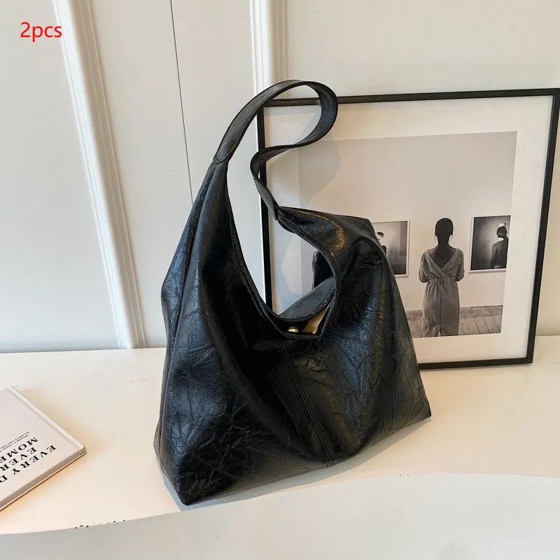 PU leather casual shoulder bag with outer sandwich pockets in street trend style