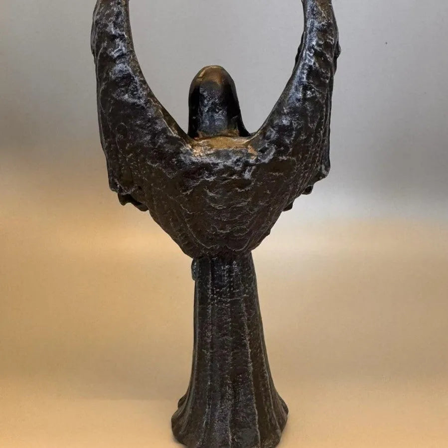 Dark Angel resin statue figurine ornament measuring 17 cm high on a shelf.