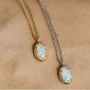 S925 sterling silver pendant necklace with jelly opal gemstone in geometric oval design
