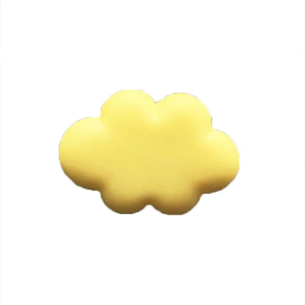 Resin Baiyun cartoon car air vent fragrance clip in pastel colours