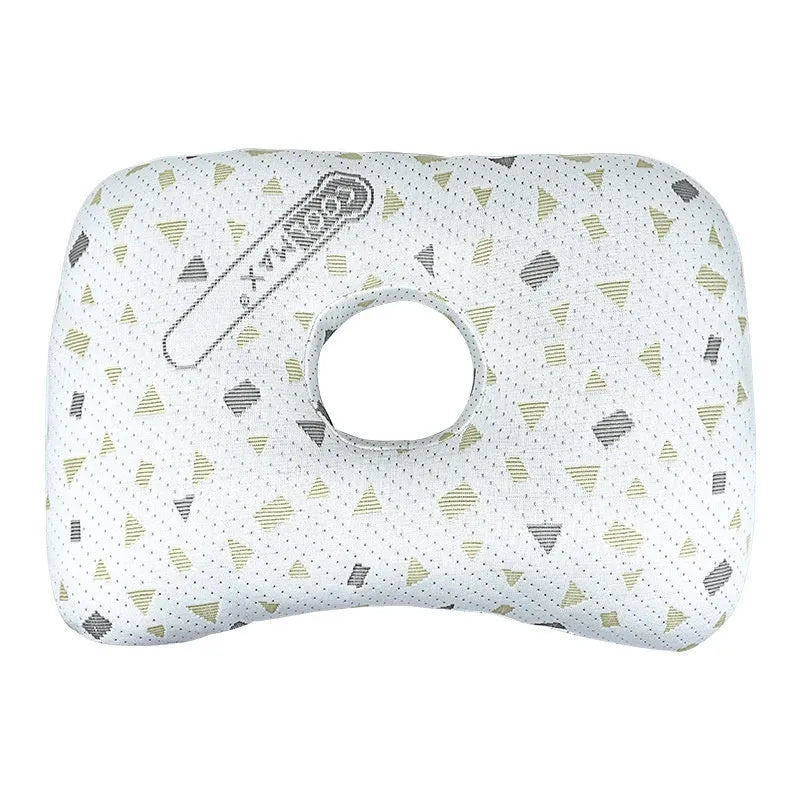 Single-hole ear pillow in plaid grey with detachable cover, shown with dimensions 39cm by 28cm.