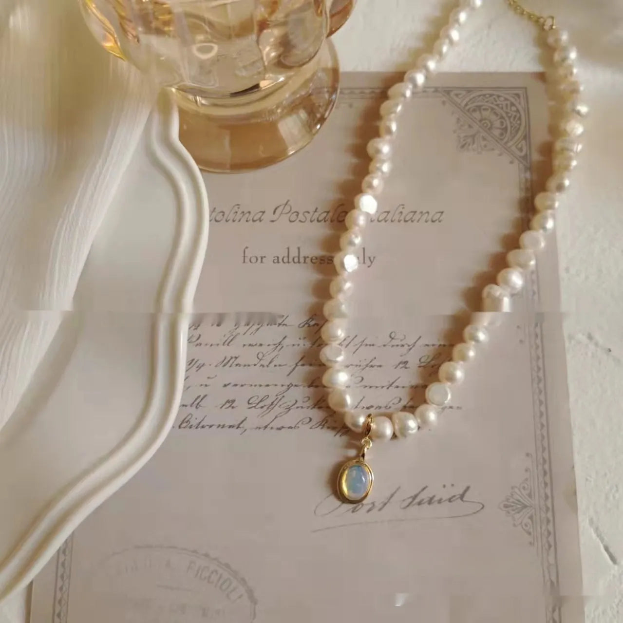 French Court vintage pearl necklace with geometric alloy design and adjustable 21-50cm length