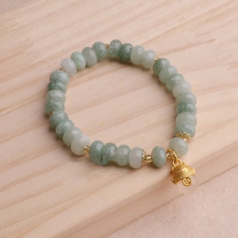 Women's retro strawberry quartz lucky cat bracelet in gray jade colour with animal motif