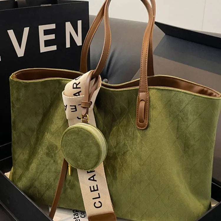 Large capacity polyester tote shoulder bag in horizontal square design with zipper compartment