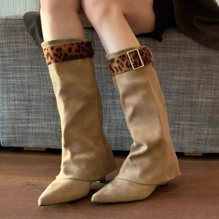 Women's retro Western mid-calf boots with belt buckle, square toe, and front lace-up in khaki colour